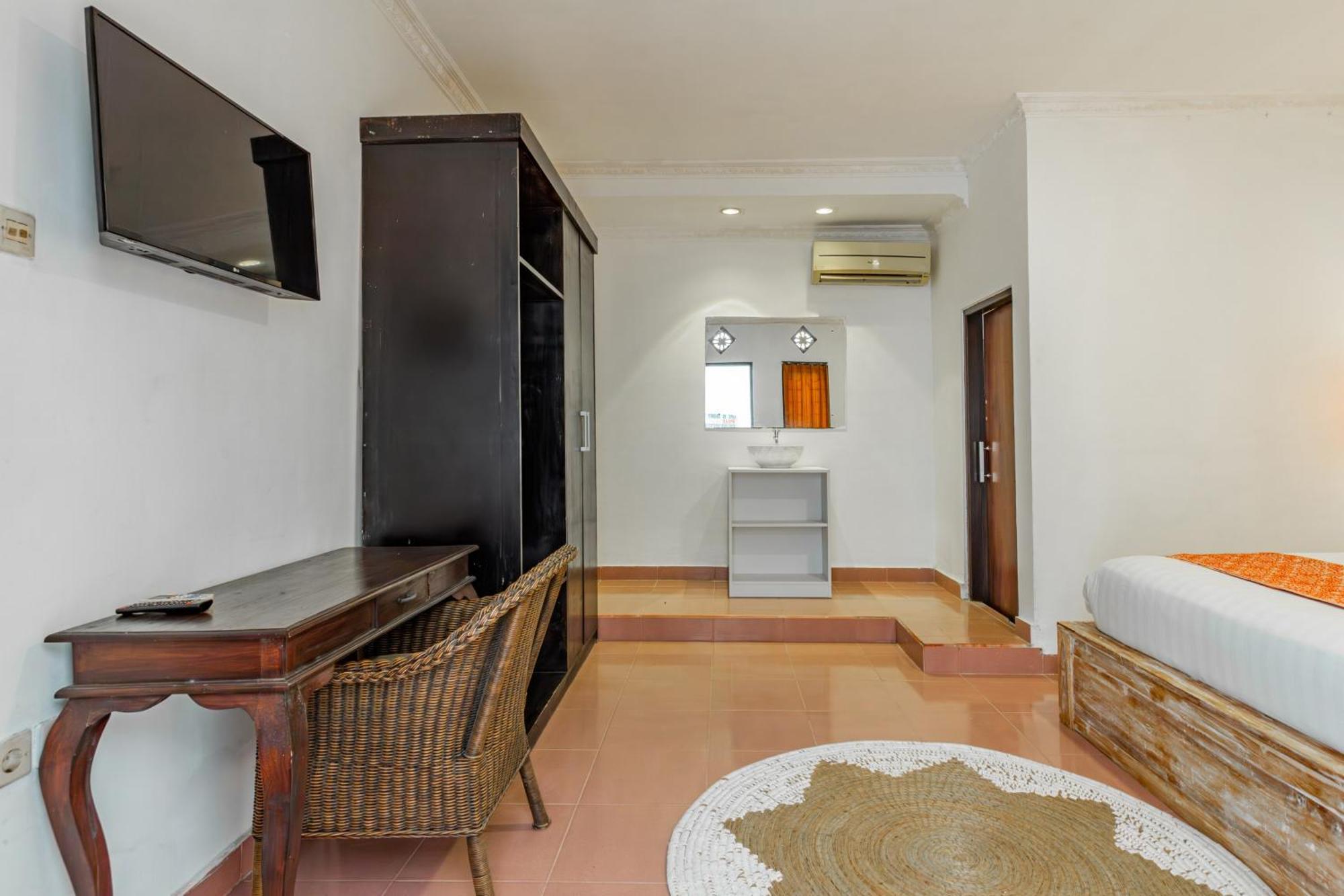 Capital O 93944 Geweka Homestay ジンバラン エクステリア 写真